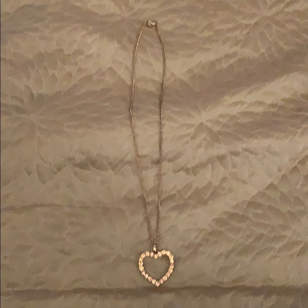Gold heart necklace